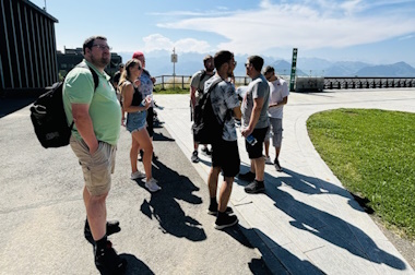 Manuel auf der Rigi mit Team